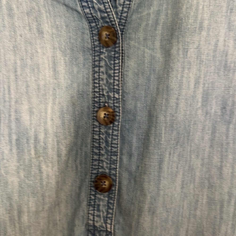 V Neckline Shirt Blouse Top - Picture 5 of 8